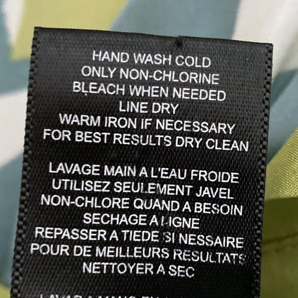 BCBG Paris Size 2 Silk Floral  Dress - Picture 5 of 5